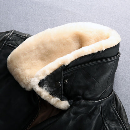 Men's sheepskin jacket with wool collar, casual aviation flight suit leather coat.